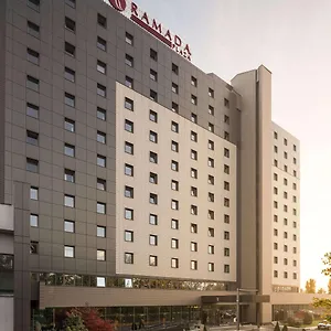 Ramada Plaza By Wyndham Convention Center Bucureşti