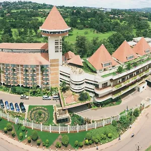 **** Hotel Golf Course Uganda