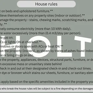 Holt Old Town Luxury With Balcony Мини-отель